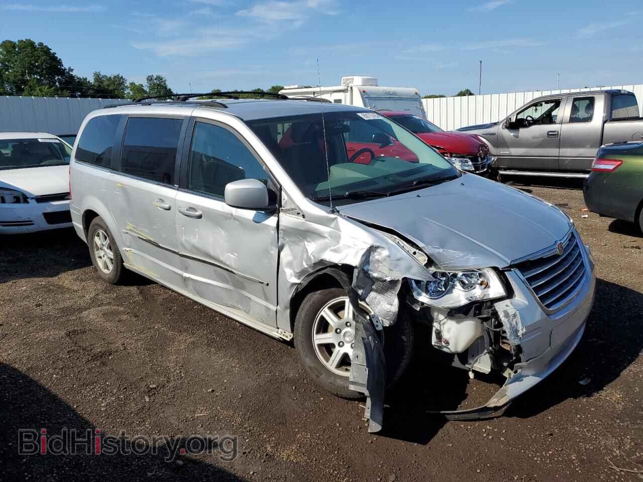 2010 CHRYSLER MINIVAN - VIN: 2A4RR5D18AR266770 - Фото 4