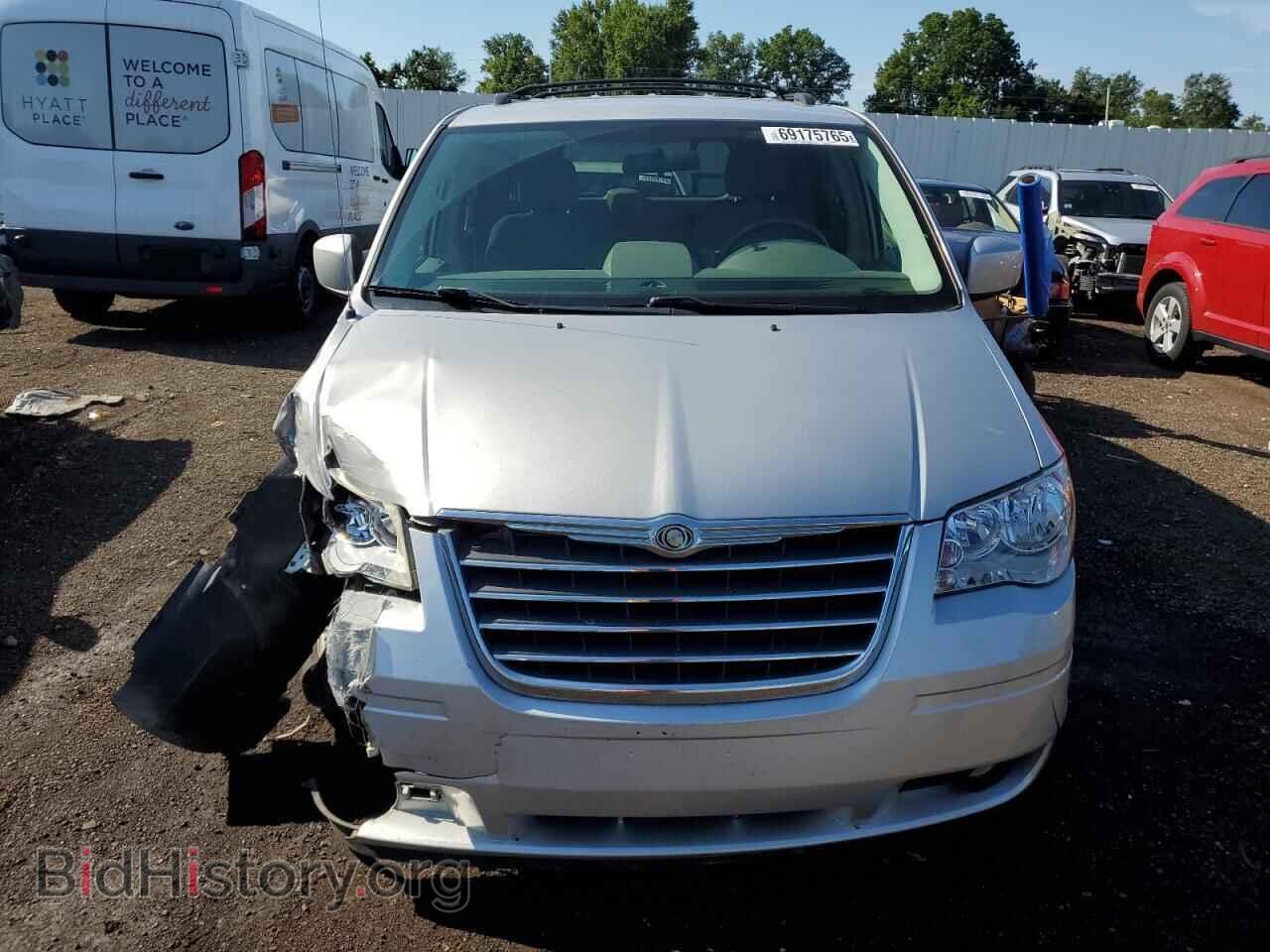 2010 CHRYSLER MINIVAN - VIN: 2A4RR5D18AR266770 - Фото 5