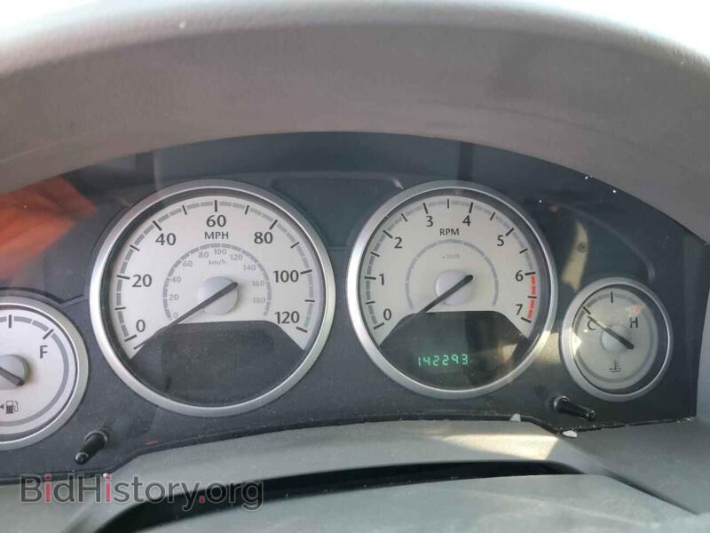 2010 Chrysler MINIVAN (VIN 2A4RR5D18AR266770) — photo 9 of 15