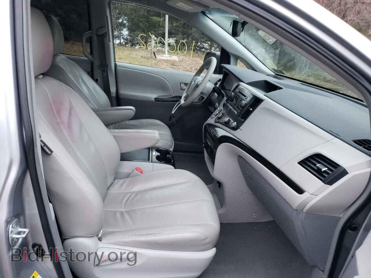 2011 TOYOTA SIENNA - VIN: 5TDKK3DC3BS039223 - Фото 5