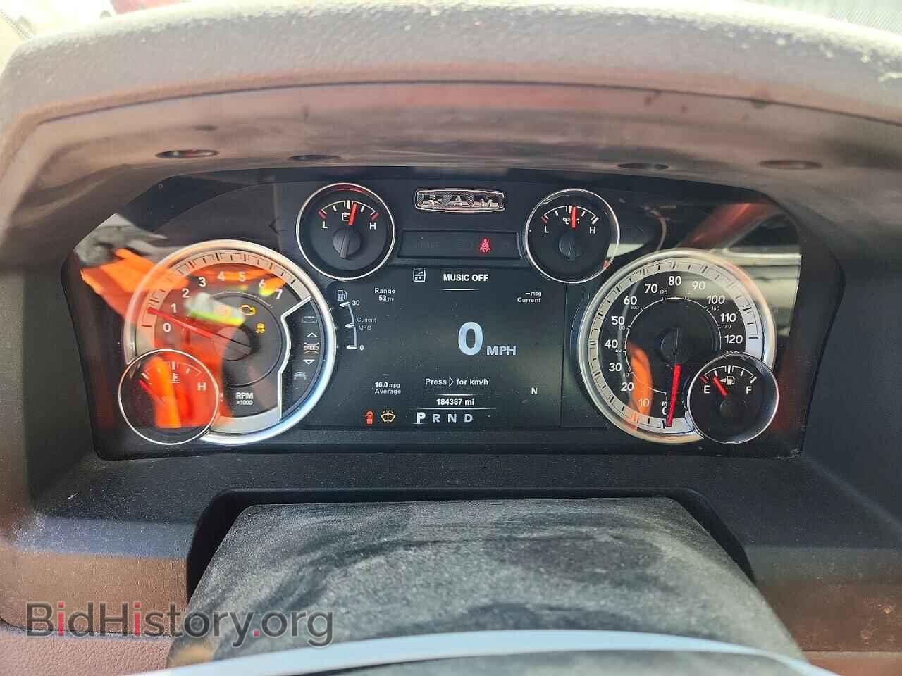 2019 RAM 1500 - VIN: 1C6RR6LT2KS573096 - Photo 9