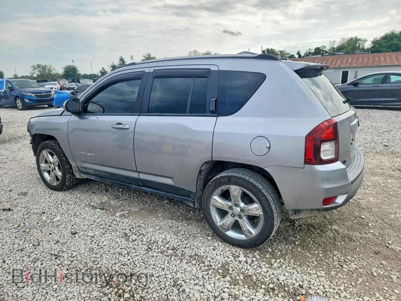 2017 JEEP COMPASS - VIN: 1C4NJCEA6HD133047 - Photo 2