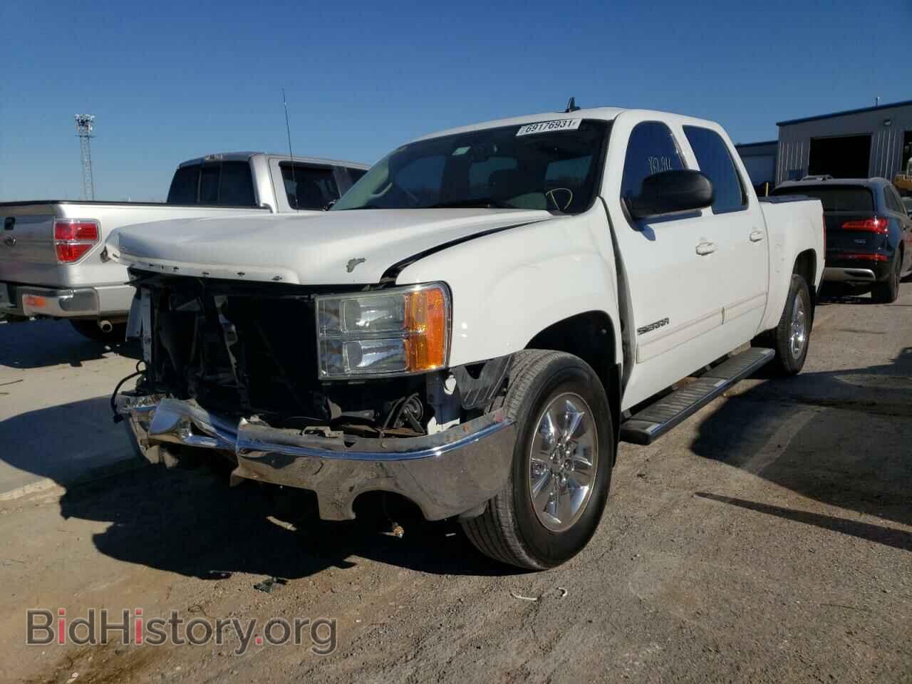 2009 GMC SIERRA - VIN: 3GTEC33009G250910 - Фото 2