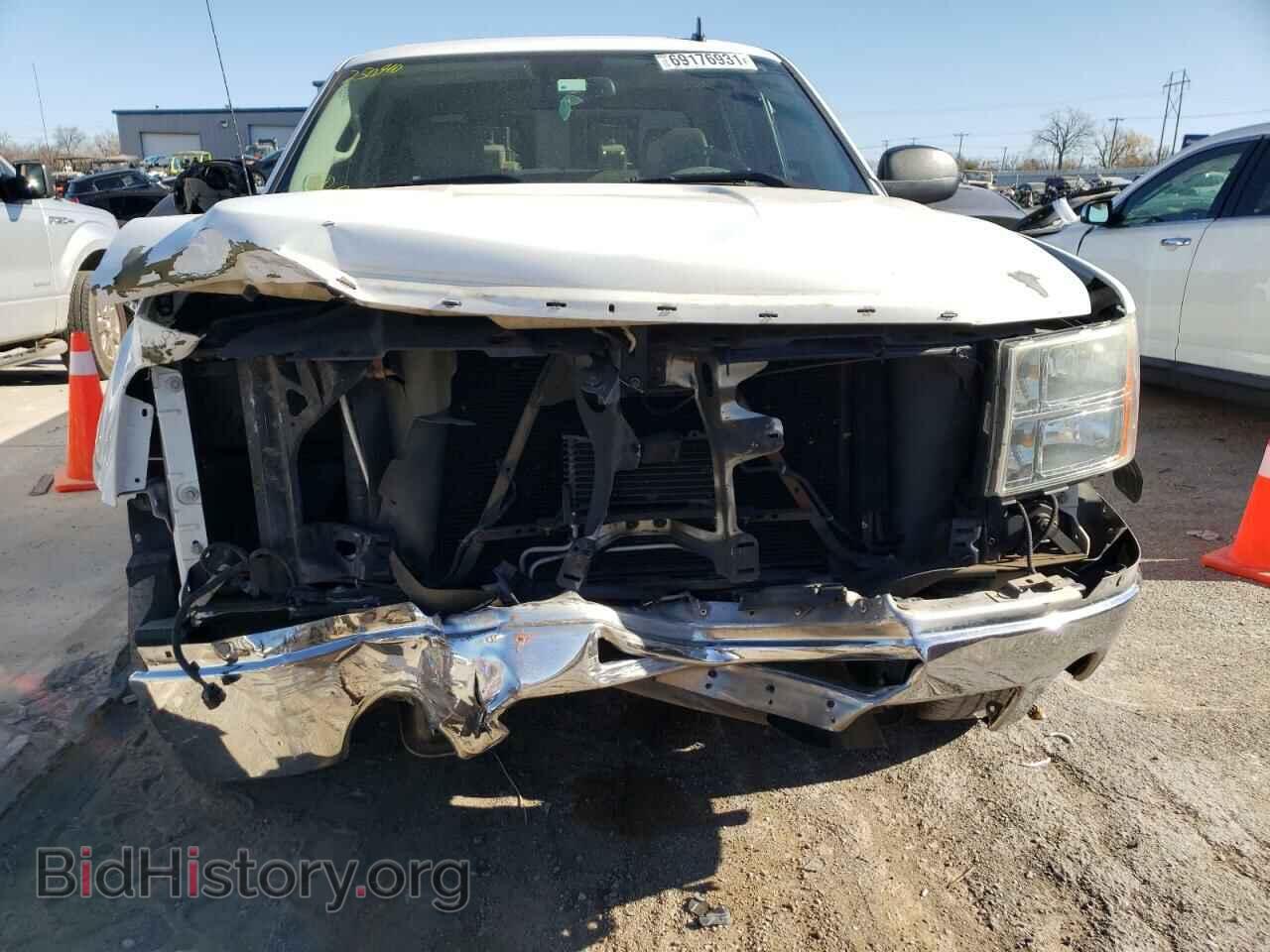 2009 GMC SIERRA - VIN: 3GTEC33009G250910 - Фото 9