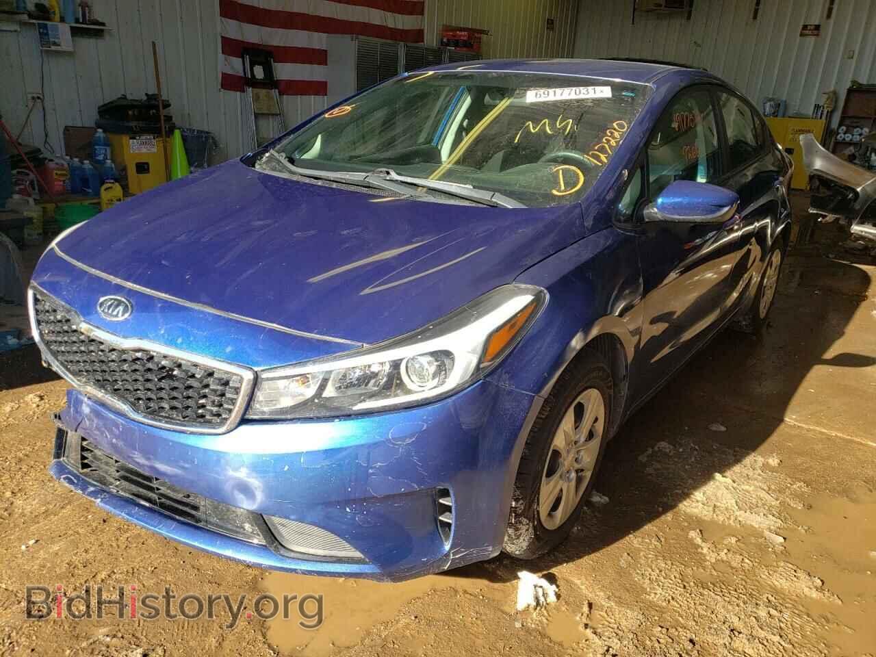 2017 KIA FORTE - VIN: 3KPFK4A78HE127220 - Фото 2