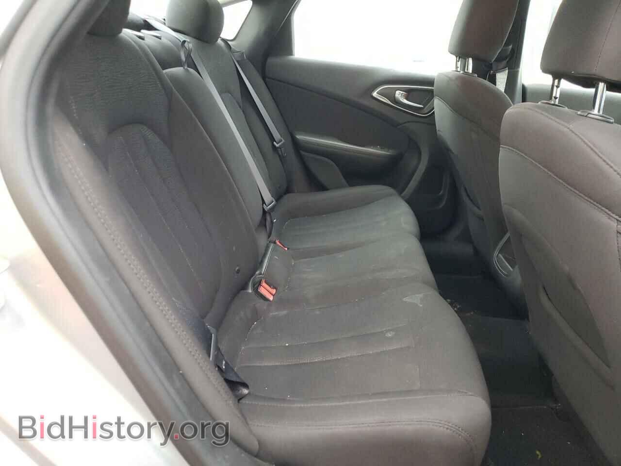 2015 CHRYSLER 200 - VIN: 1C3CCCAB7FN750792 - Photo 6