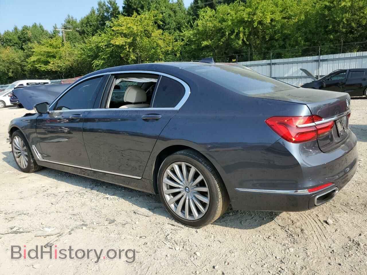 2017 BMW 7 SERIES - VIN: WBA7E2C5XHG740206 - Фото 2