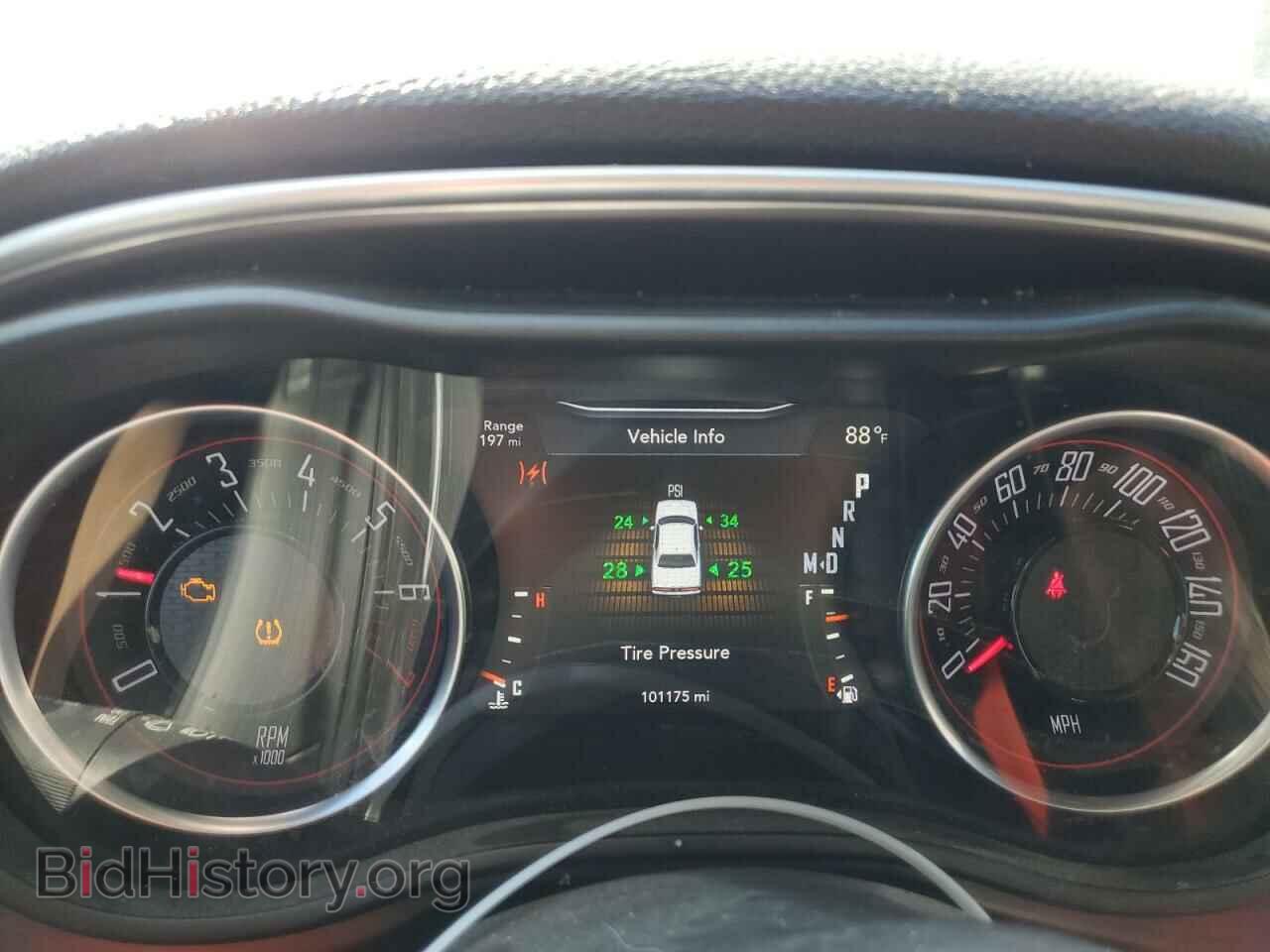 2017 DODGE CHALLENGER - VIN: 2C3CDZAG3HH539452 - Фото 9