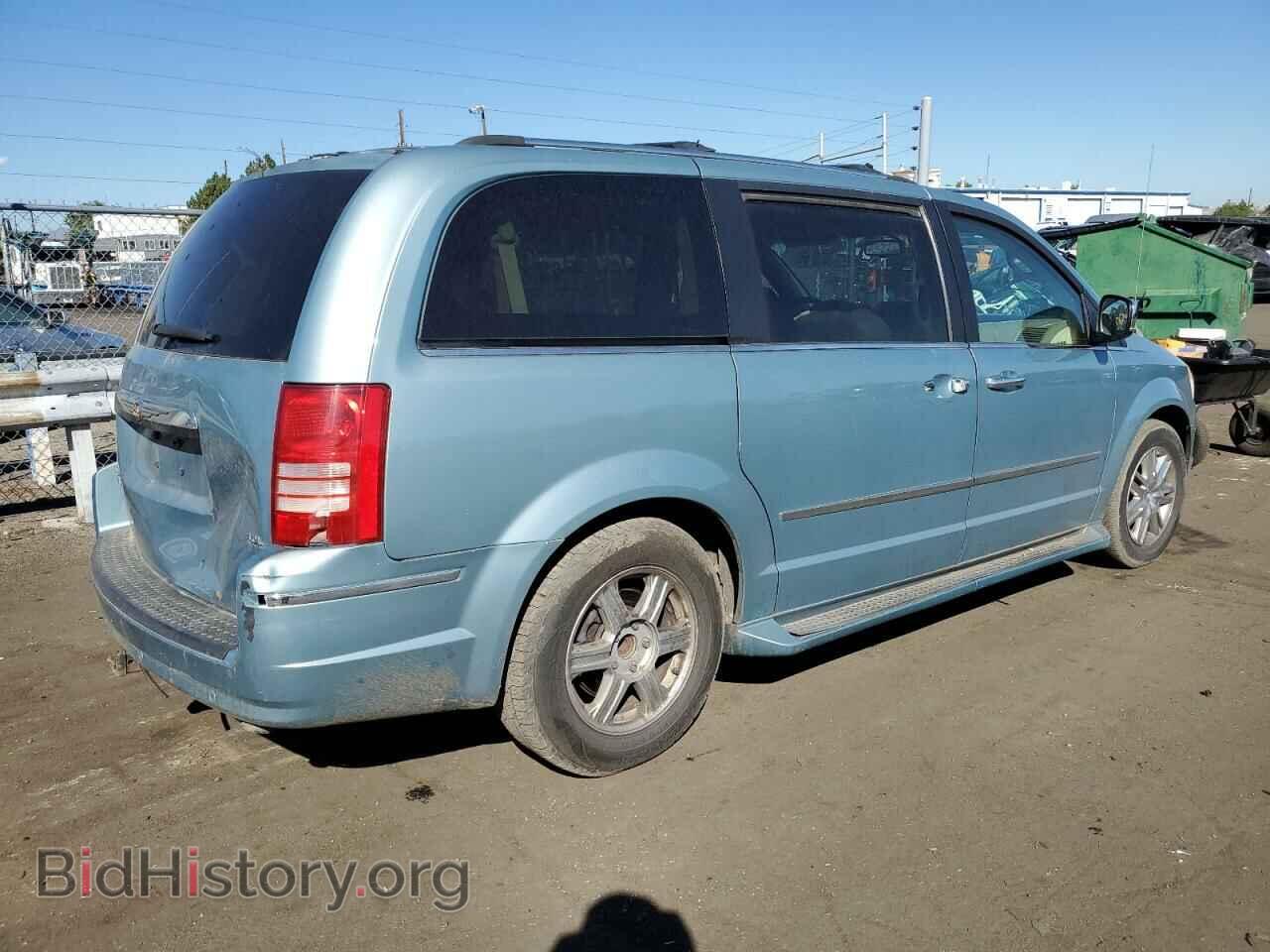 2008 CHRYSLER MINIVAN - VIN: 2A8HR64X48R691692 - Фото 3