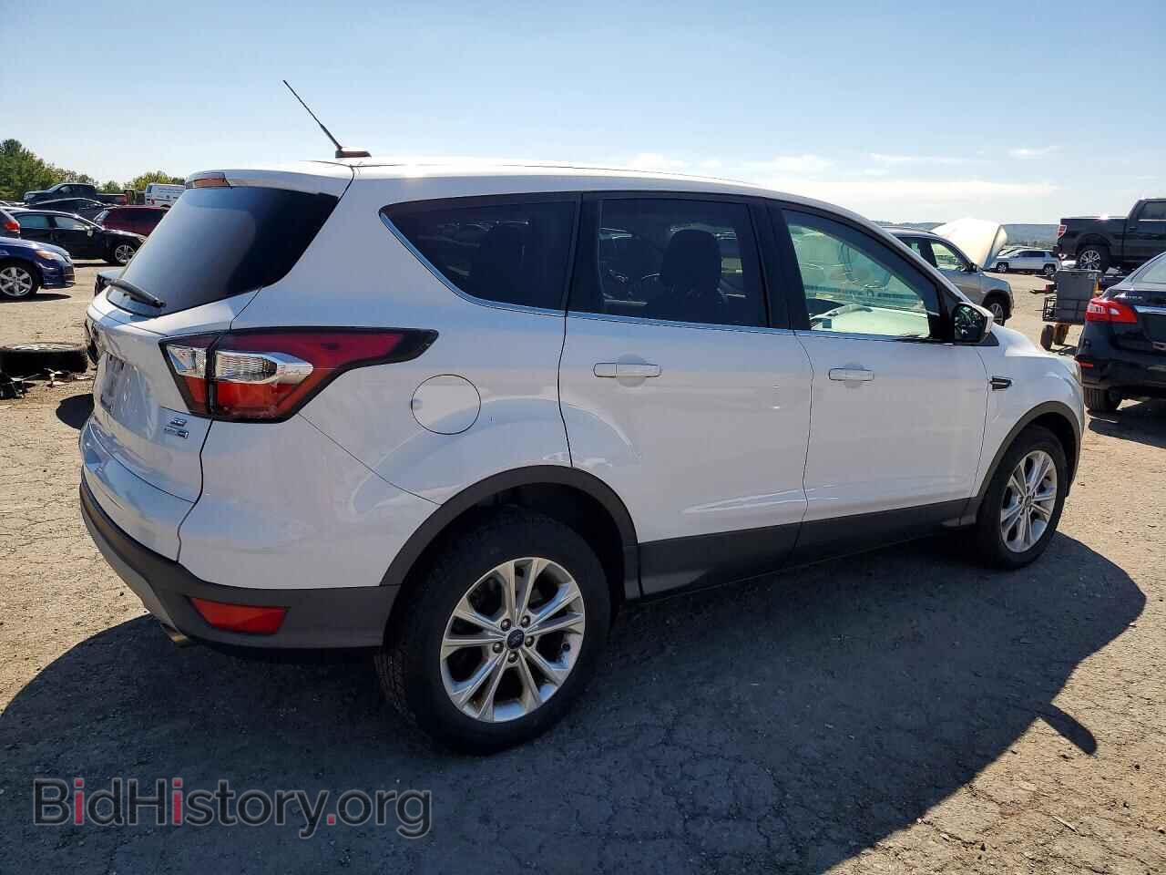 2017 FORD ESCAPE - VIN: 1FMCU9GD3HUB48206 - Фото 3