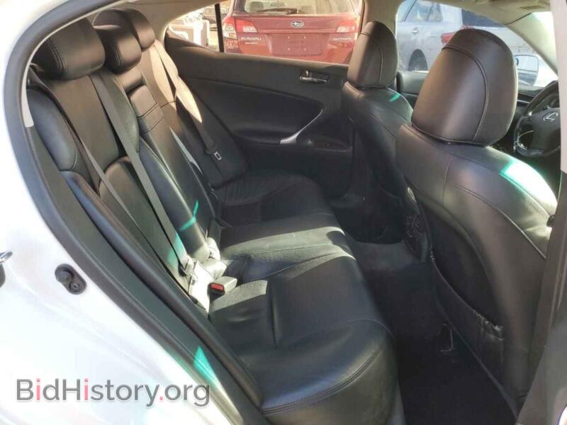 2008 Lexus IS (VIN JTHCK262685017023) — photo 10 of 12