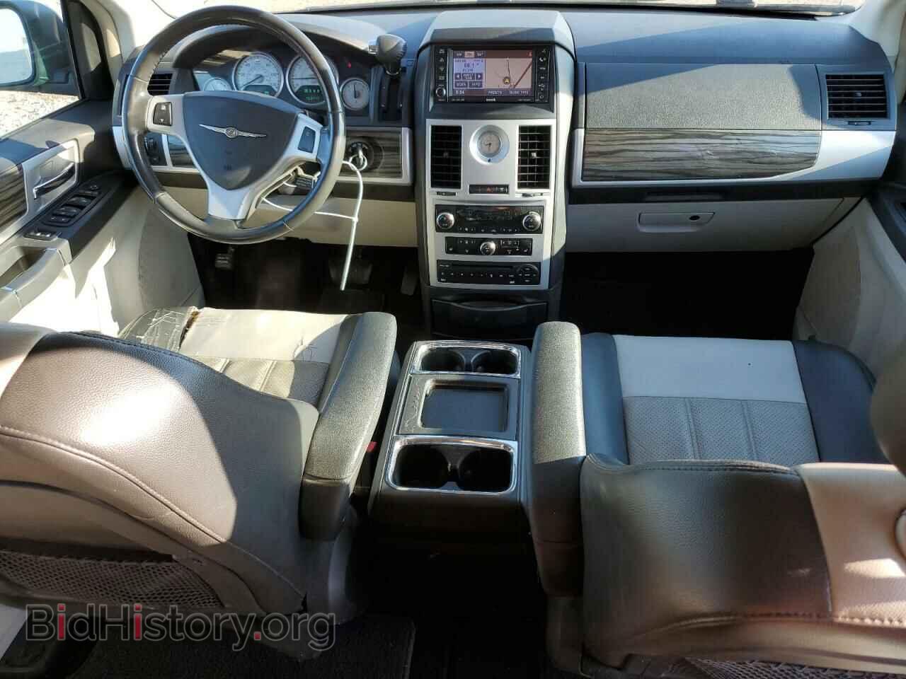 2010 CHRYSLER MINIVAN - VIN: 2A4RR8DX1AR395200 - Фото 8