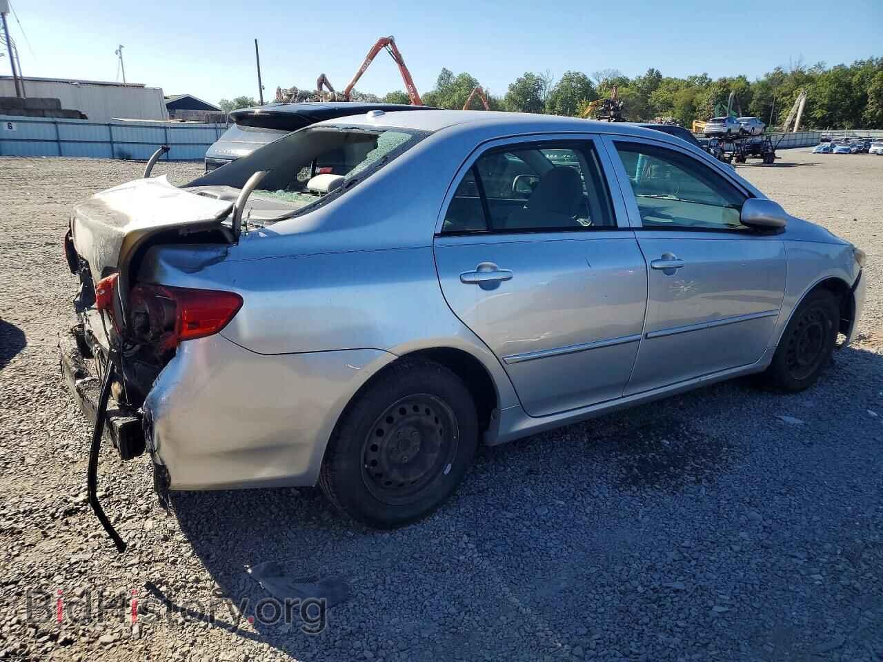 2009 TOYOTA COROLLA - VIN: JTDBL40E299052354 - Фото 3