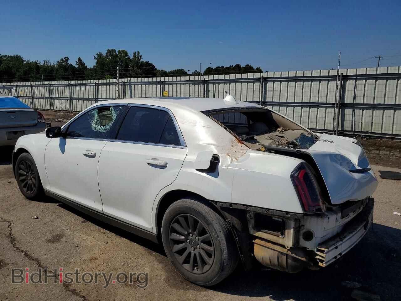 2013 CHRYSLER 300 - VIN: 2C3CCAAG4DH527938 - Photo 2