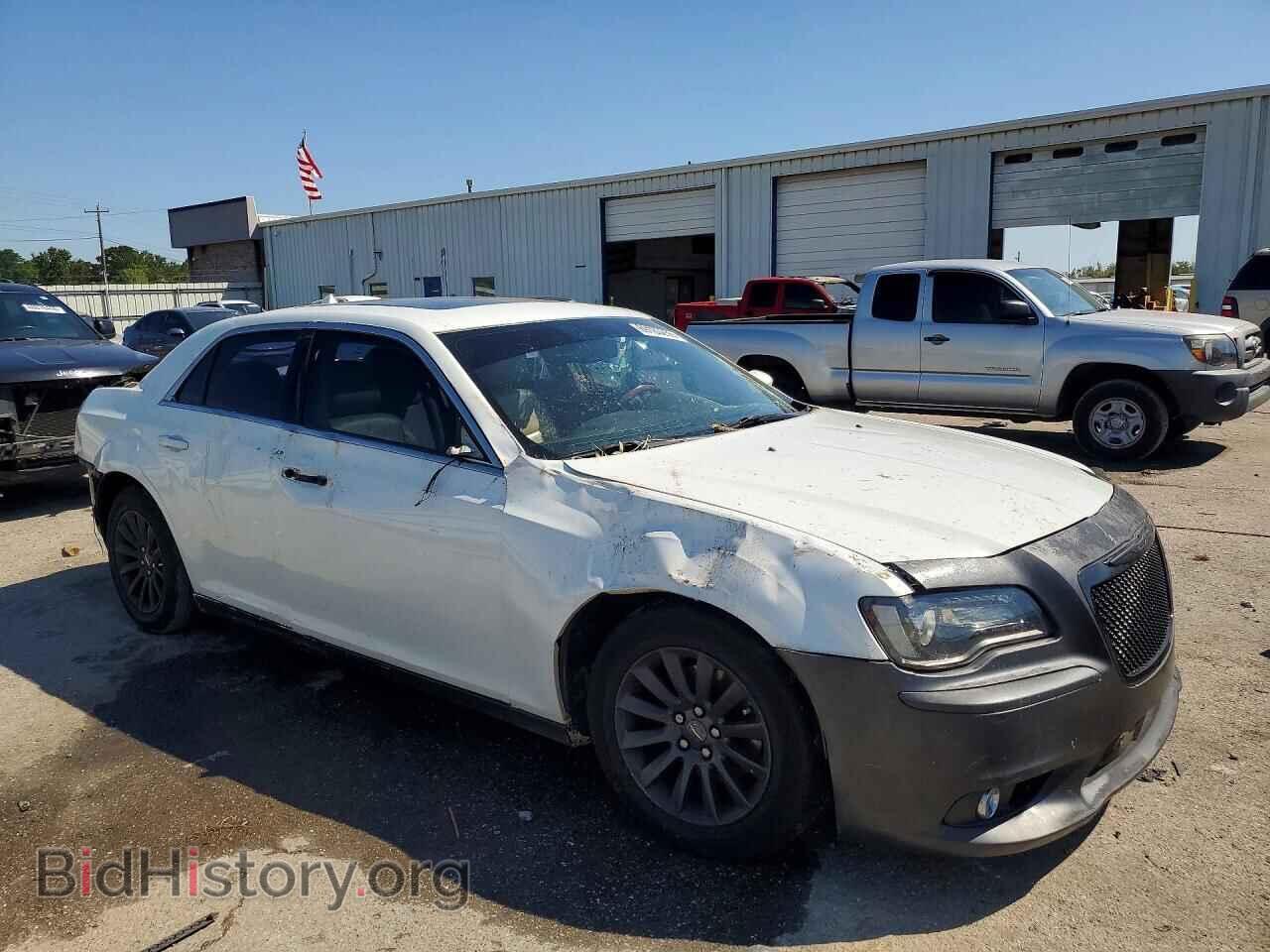 2013 CHRYSLER 300 - VIN: 2C3CCAAG4DH527938 - Photo 4