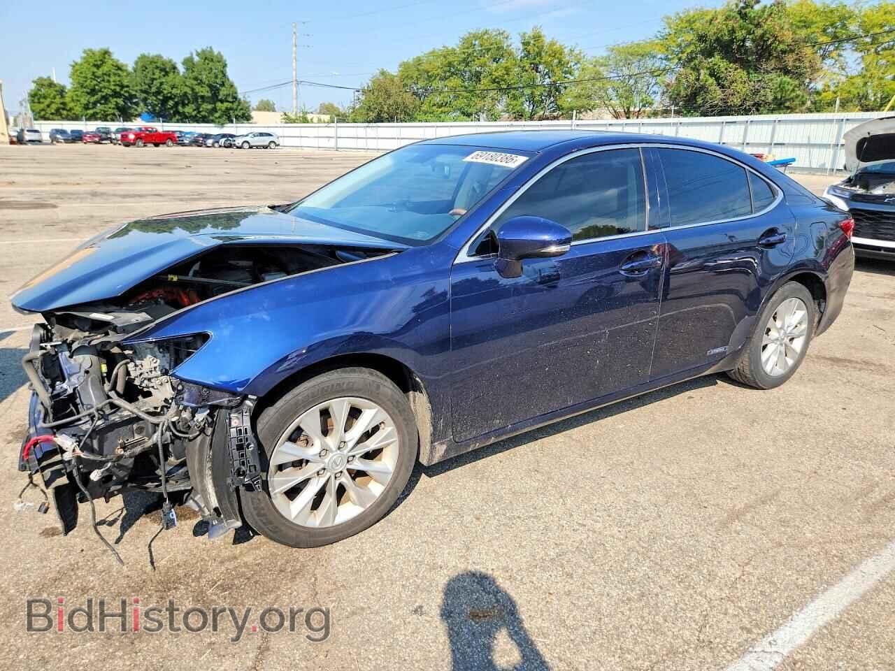 Фотография JTHBW1GG6F2093330 - LEXUS ES300 2015