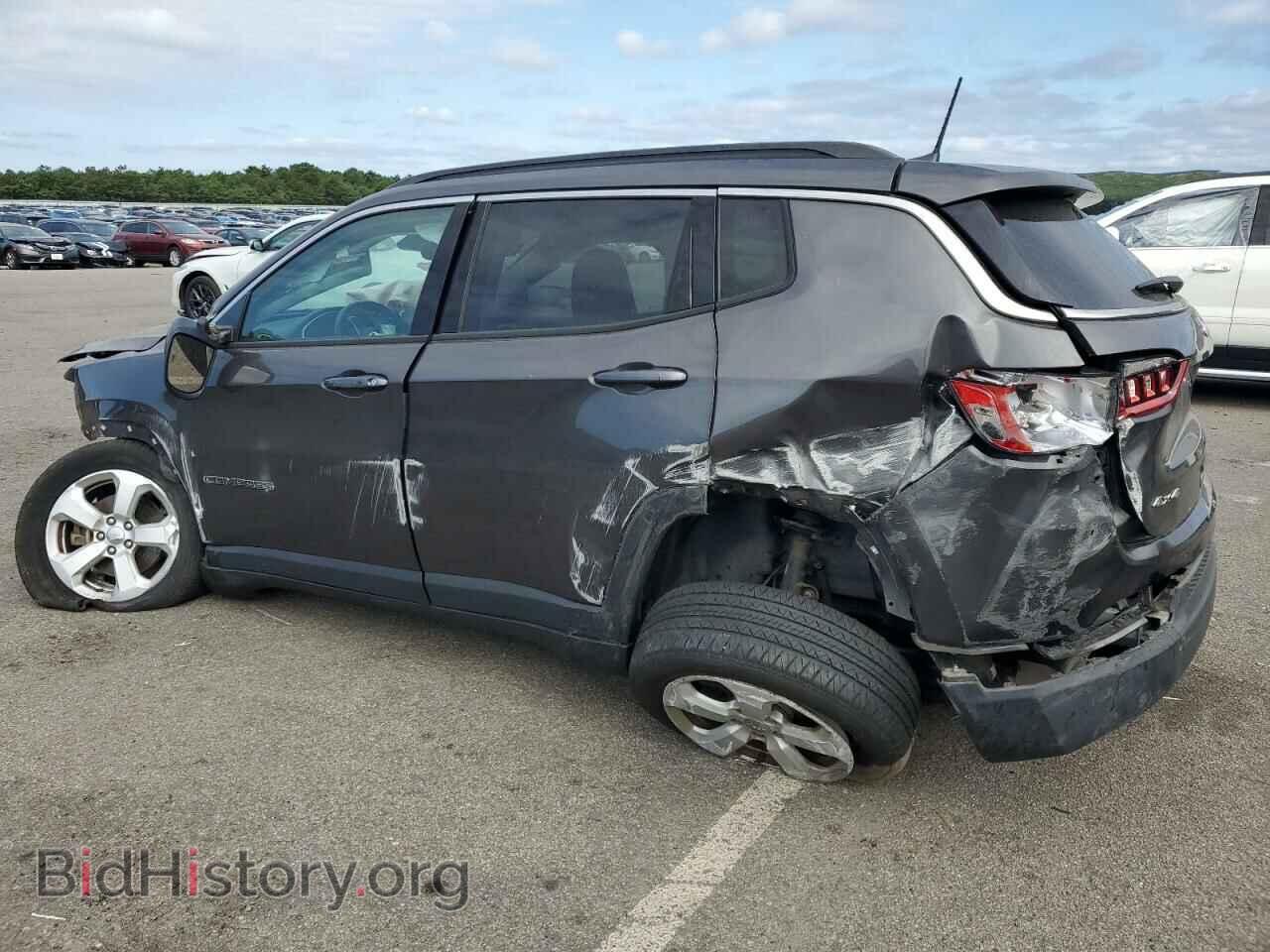 2019 JEEP COMPASS - VIN: 3C4NJDBB7KT670045 - Фото 2
