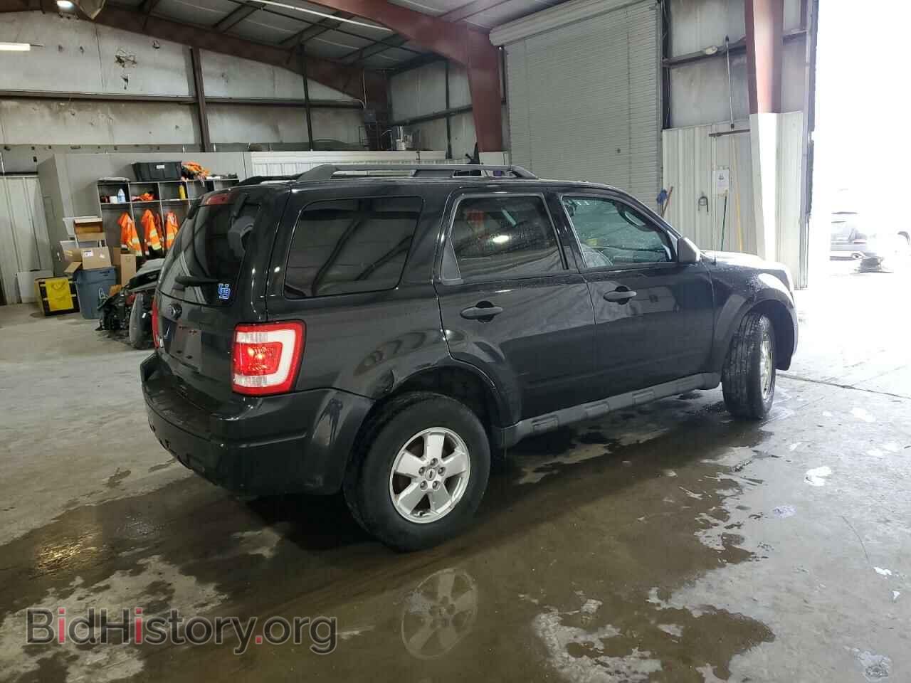 2011 FORD ESCAPE - VIN: 1FMCU9D72BKB08975 - Фото 3
