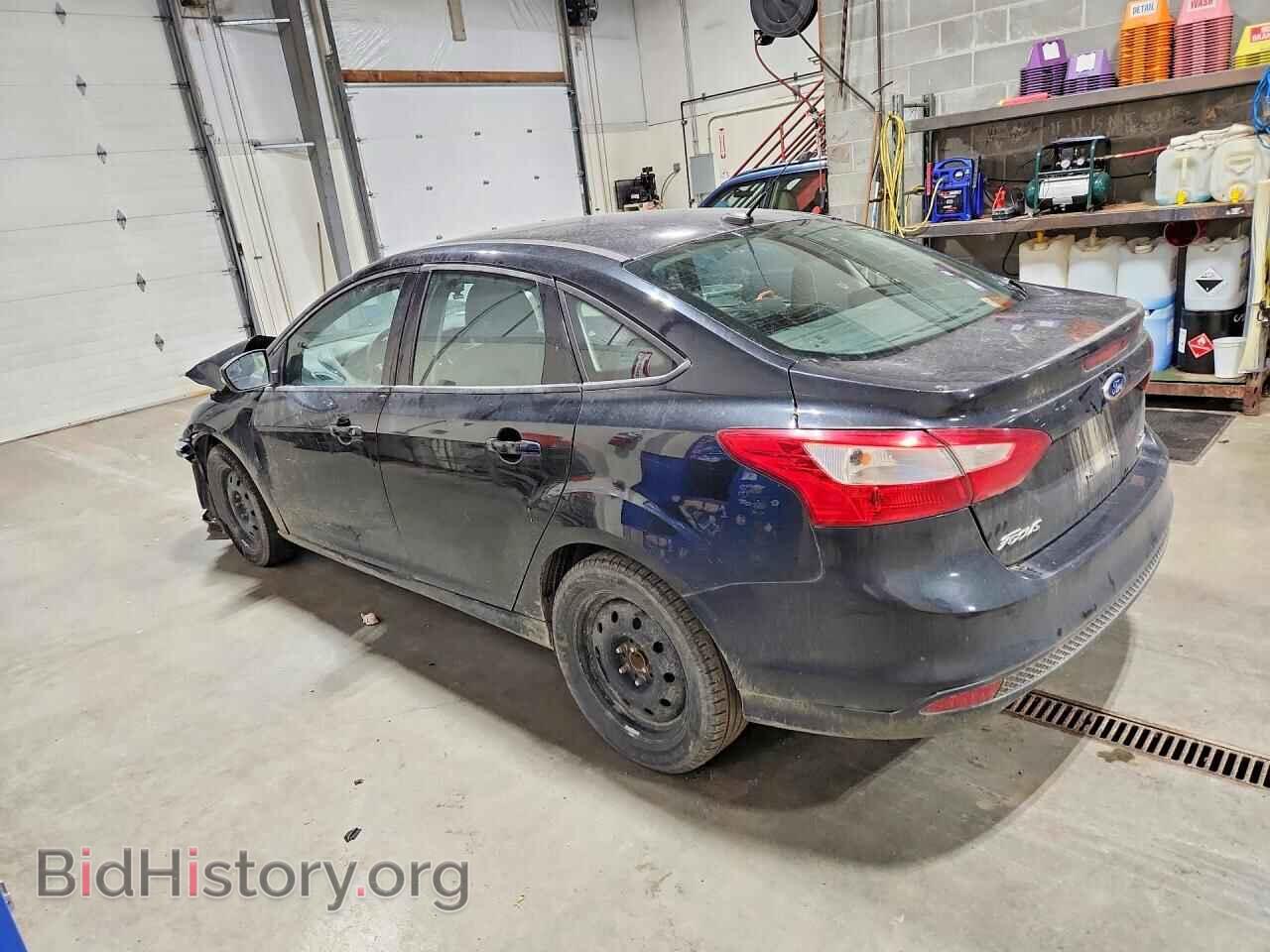 2013 FORD FOCUS - VIN: 1FADP3F20DL245561 - Фото 2
