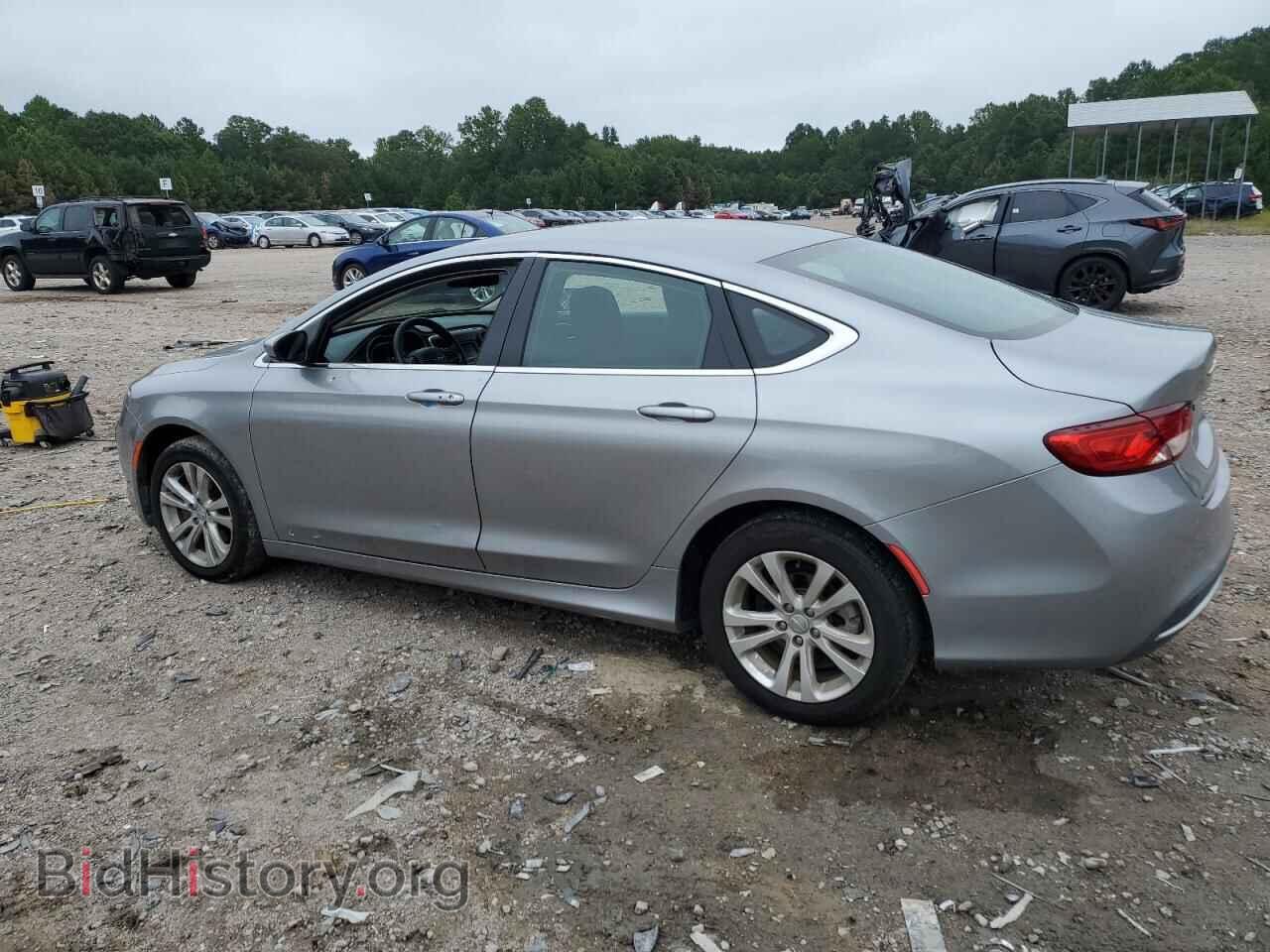2015 CHRYSLER 200 - VIN: 1C3CCCAB7FN729179 - Фото 2