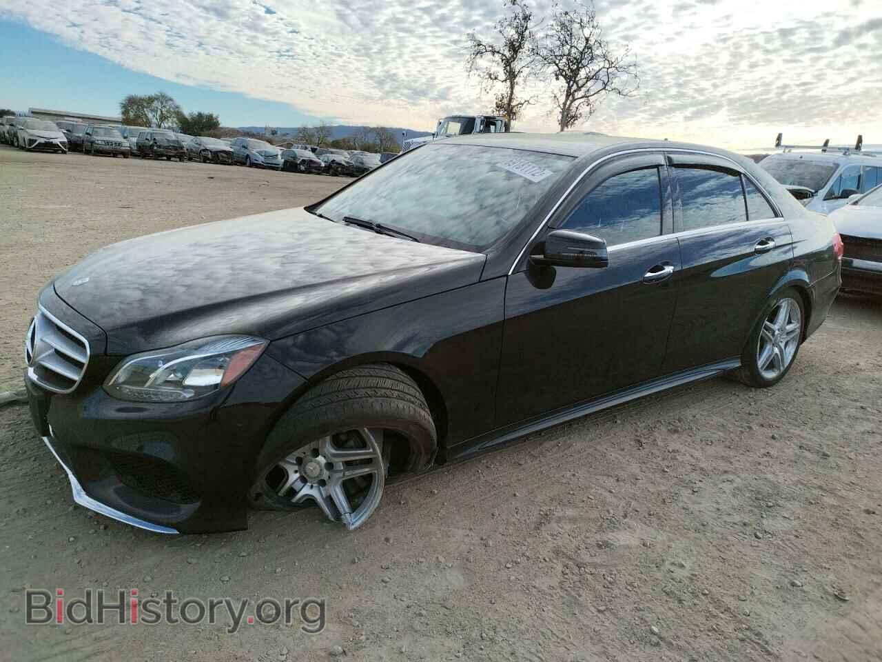 Photo WDDHF5KB3EA889297 - MERCEDES-BENZ E-CLASS 2014