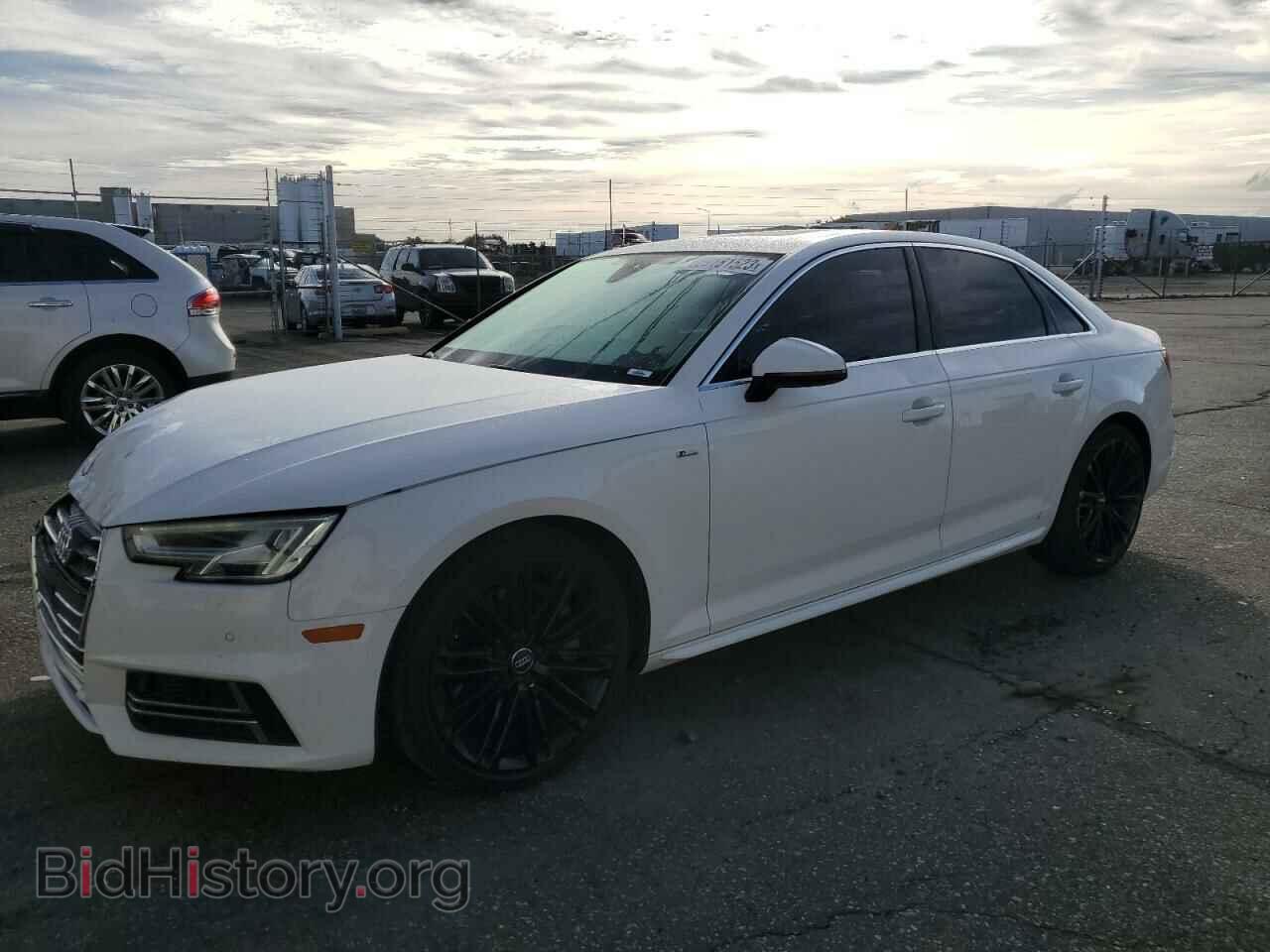 Фотография WAUENAF46HN056415 - AUDI A4 2017