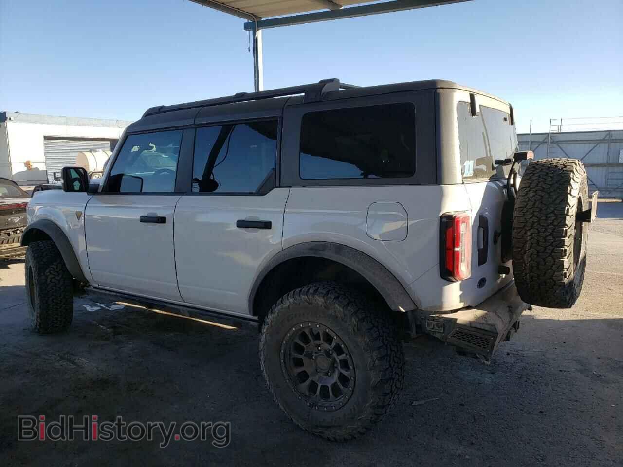 2021 FORD BRONCO - VIN: 1FMEE5DH3MLA76560 - Photo 2