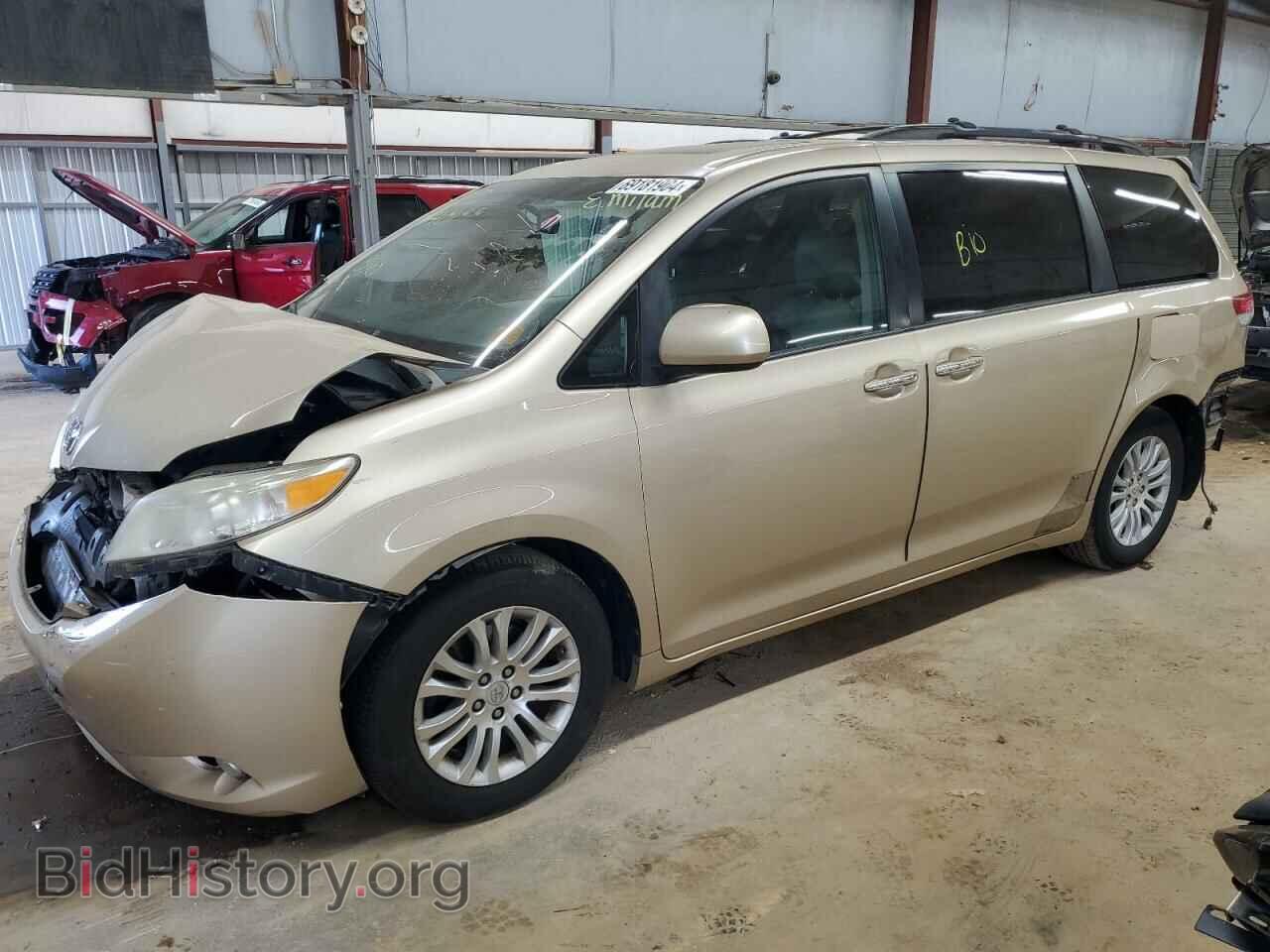 Фотография 5TDYK3DC2BS054855 - TOYOTA All Models 2011