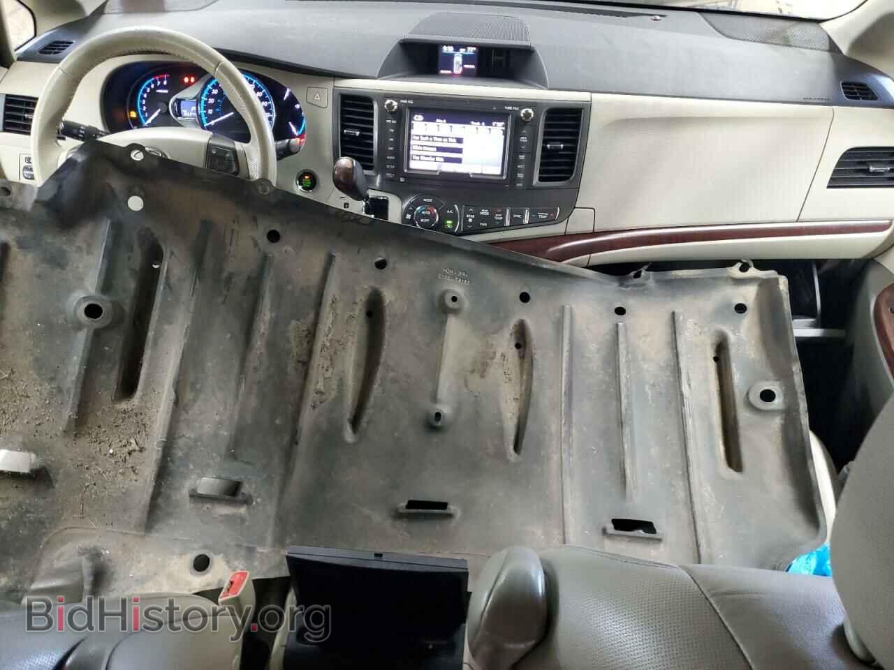 2011 TOYOTA All Models - VIN: 5TDYK3DC2BS054855 - Фото 8