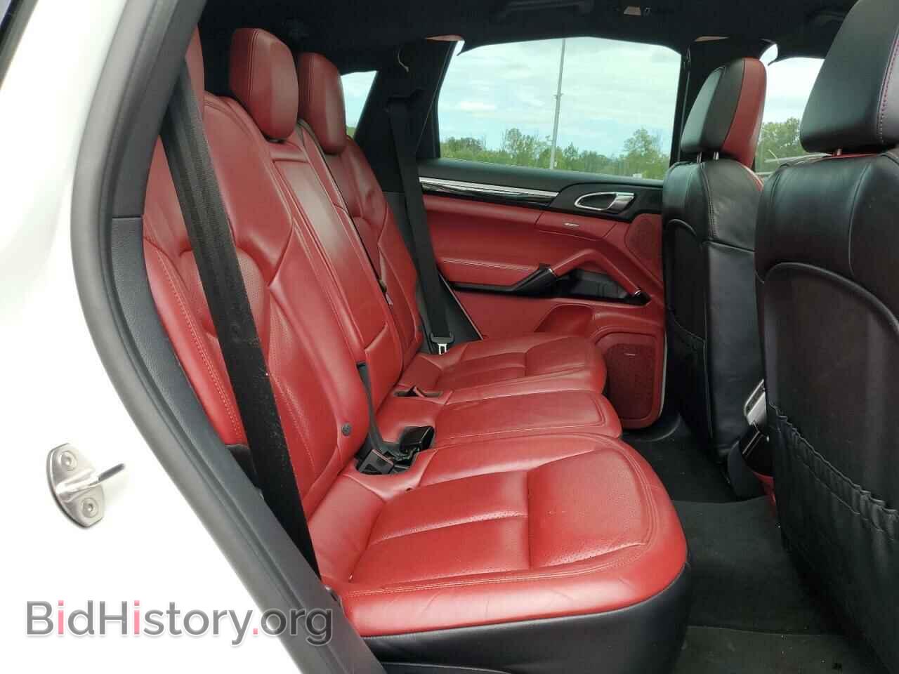 2017 PORSCHE CAYENNE - VIN: WP1AA2A22HKA90747 - Фото 11