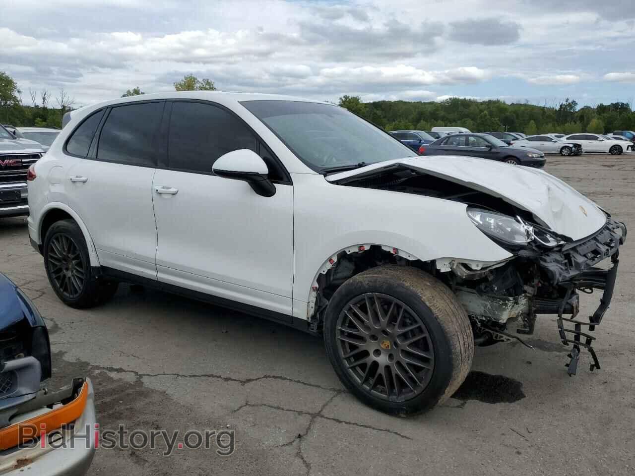 2017 PORSCHE CAYENNE - VIN: WP1AA2A22HKA90747 - Фото 4