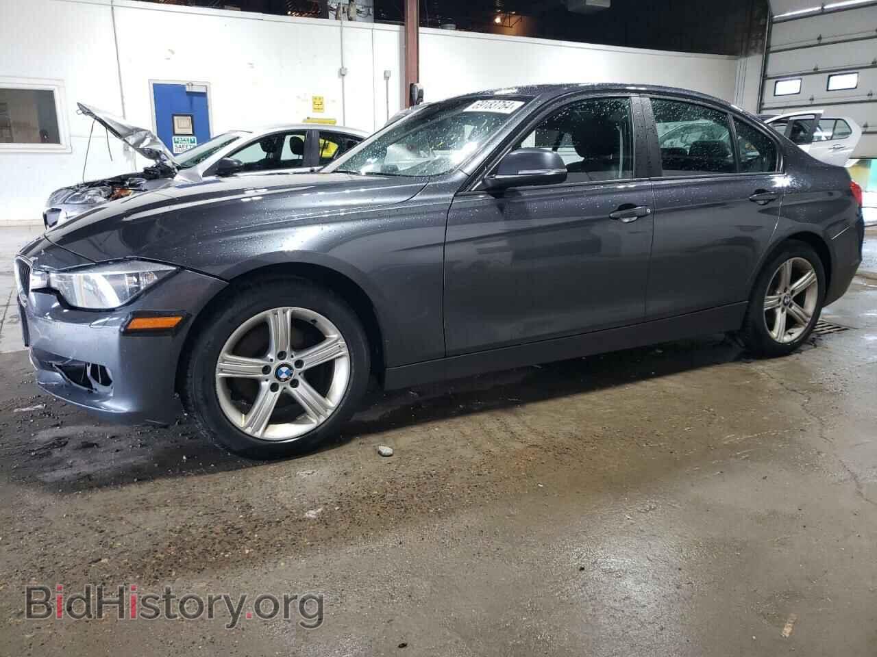 Photo WBA3B3C51DF538044 - BMW 3 SERIES 2013