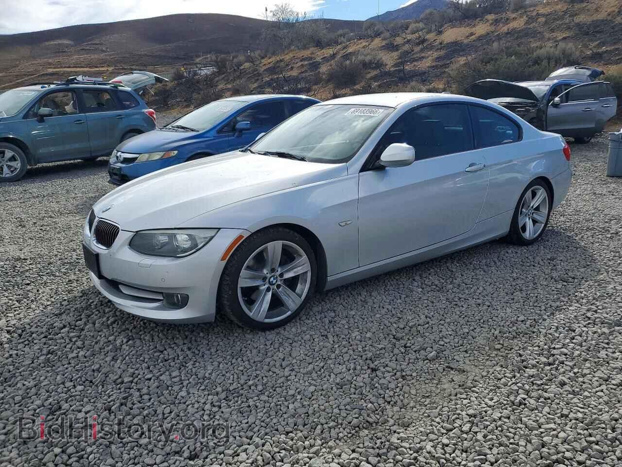 Photo WBAKE5C58BE574153 - BMW 3 SERIES 2011