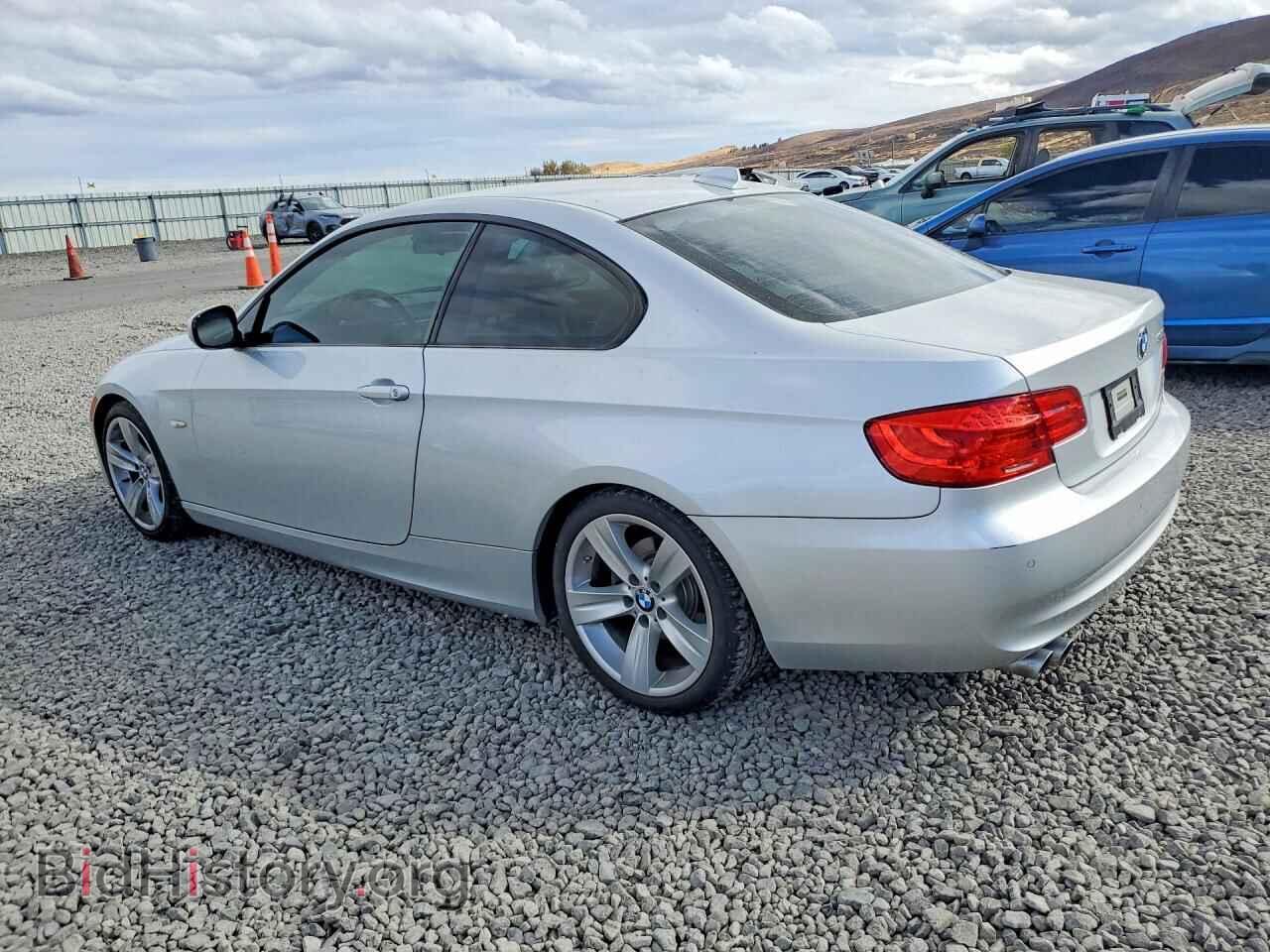 2011 BMW 3 SERIES - VIN: WBAKE5C58BE574153 - Фото 2
