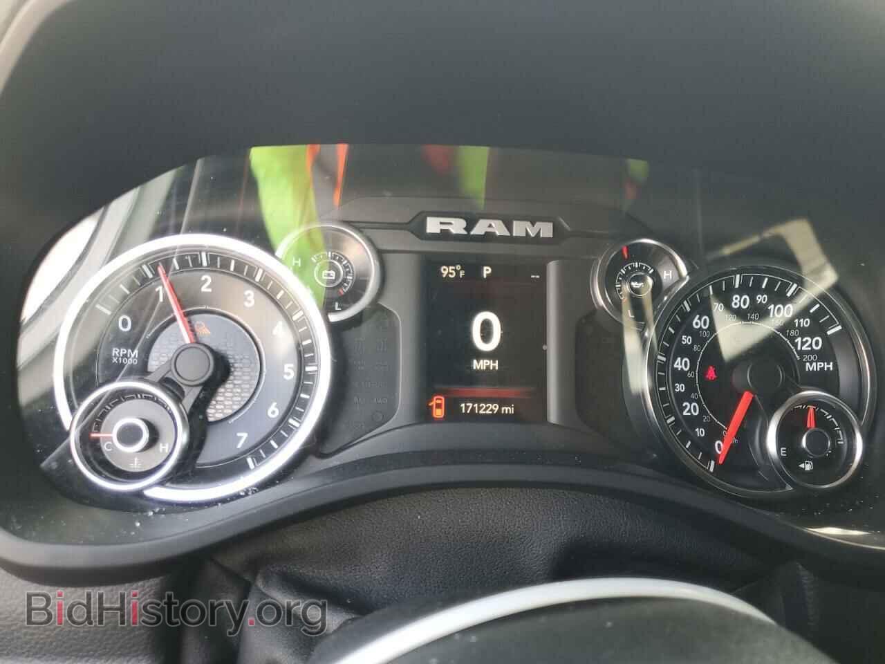 2019 RAM 1500 - VIN: 1C6RREFT7KN651070 - Фото 9