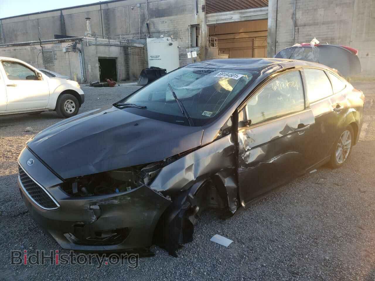 2017 FORD FOCUS - VIN: 1FADP3F23HL281086 - Фото 2