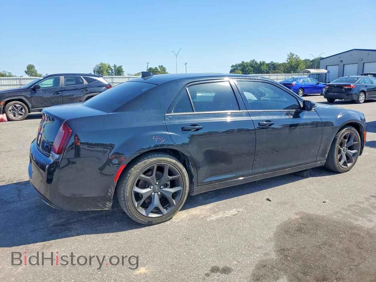 2023 CHRYSLER 300 - VIN: 2C3CCABG8PH624370 - Photo 3