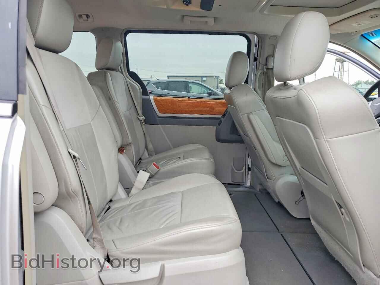 2008 CHRYSLER MINIVAN - VIN: 2A8HR64X58R690566 - Фото 11