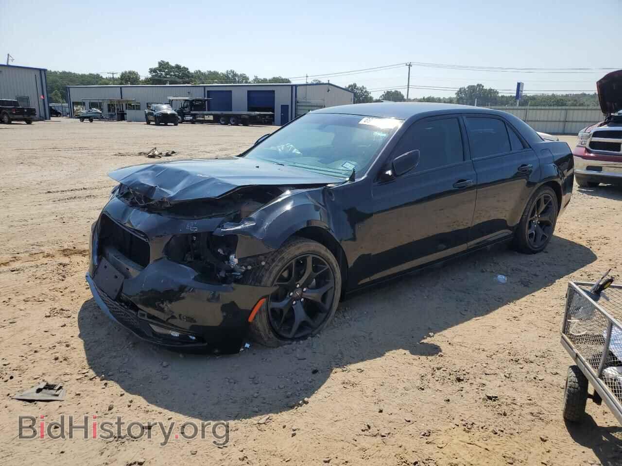 Photo 2C3CCABG8MH546104 - CHRYSLER 300 2021
