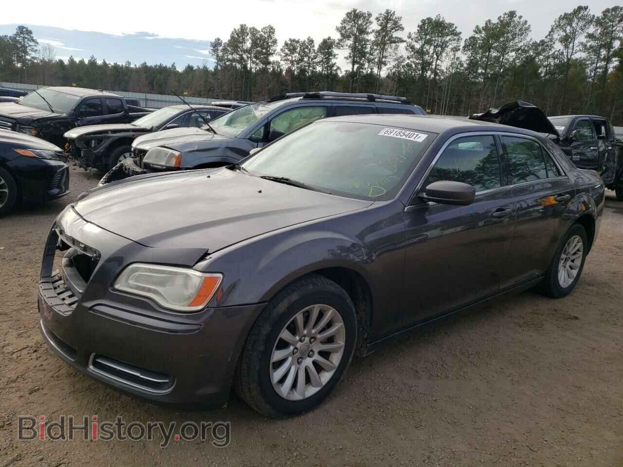 2014 CHRYSLER 300 - VIN: 2C3CCAAG0EH175720 - Фото 2