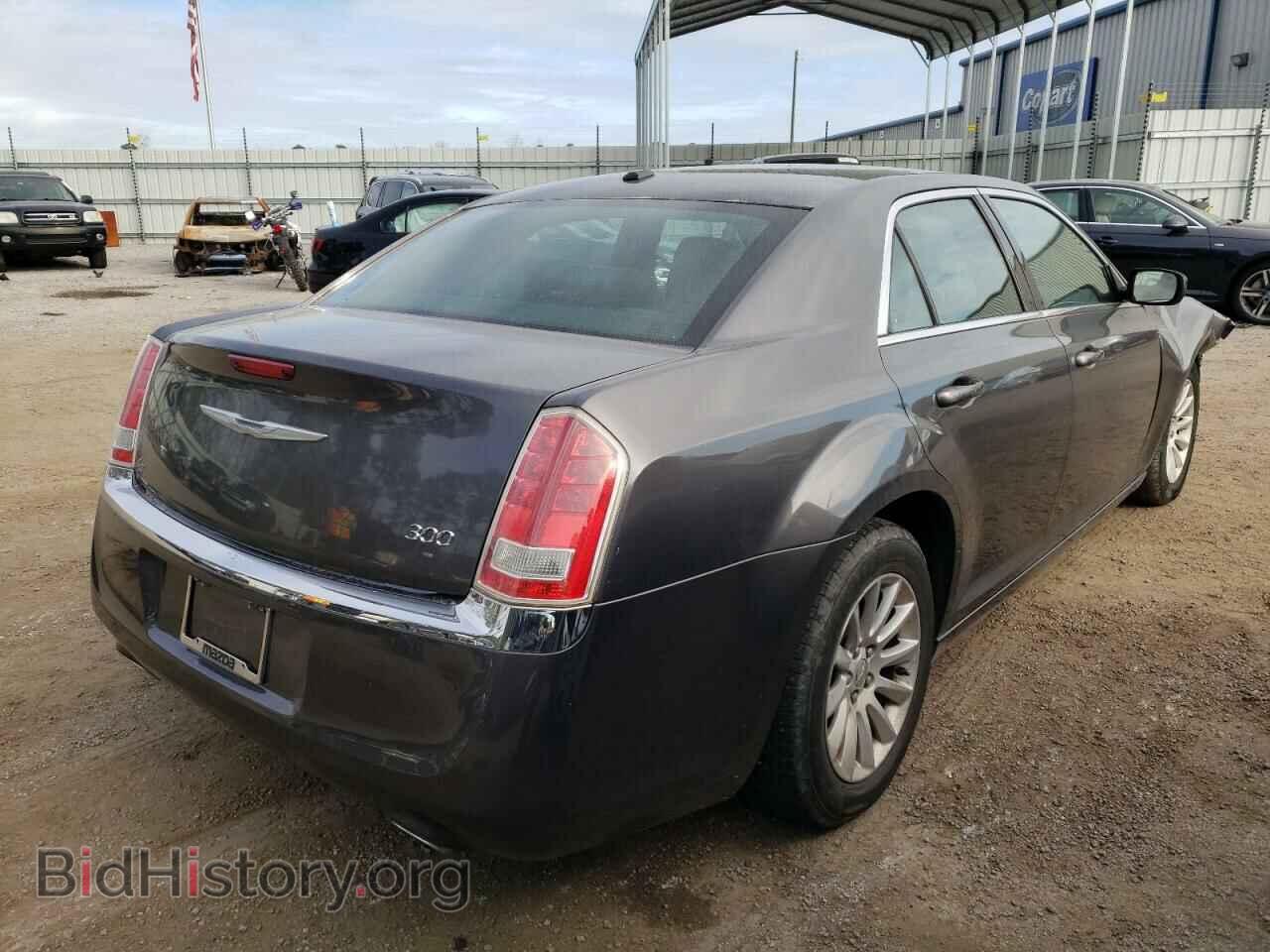 2014 CHRYSLER 300 - VIN: 2C3CCAAG0EH175720 - Фото 4
