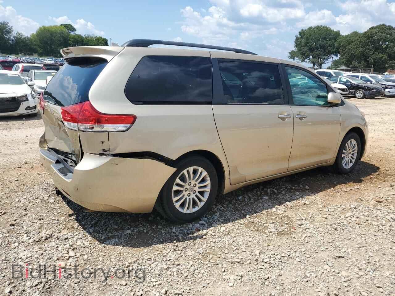 2011 TOYOTA All Models - VIN: 5TDYK3DC9BS067361 - Фото 3