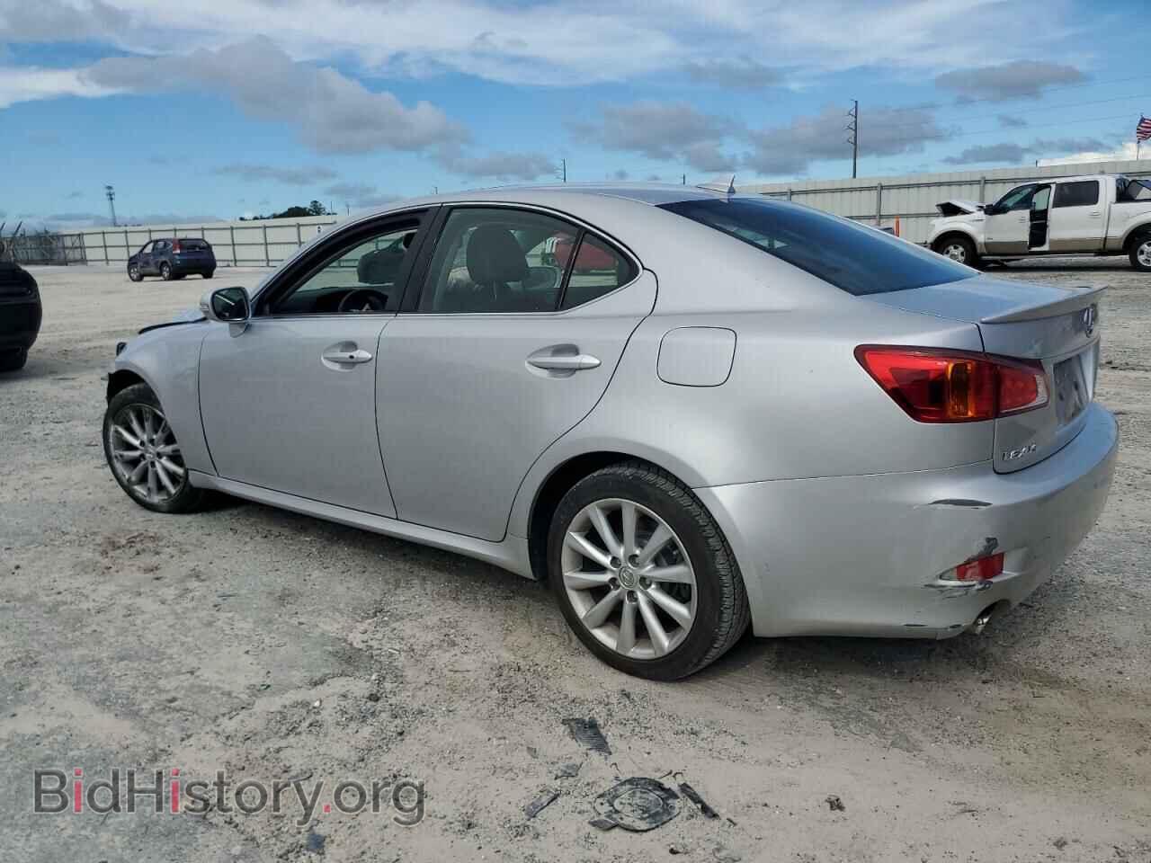 2010 LEXUS IS - VIN: JTHCF5C28A5043669 - Фото 2