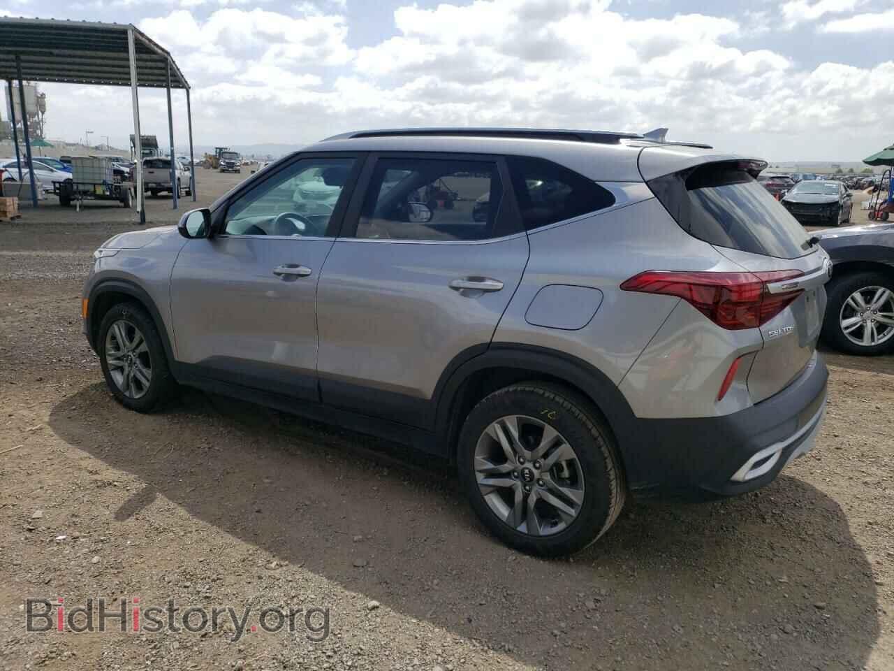 2021 KIA SELTOS - VIN: KNDEU2AA0M7221107 - Фото 2