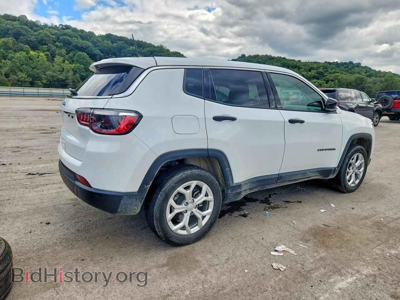 2024 JEEP COMPASS - VIN: 3C4NJDAN7RT146030 - Фото 3