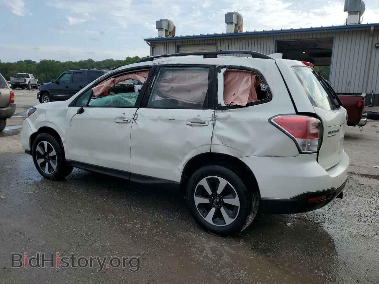 2018 SUBARU FORESTER - VIN: JF2SJABC5JH575475 - Фото 2