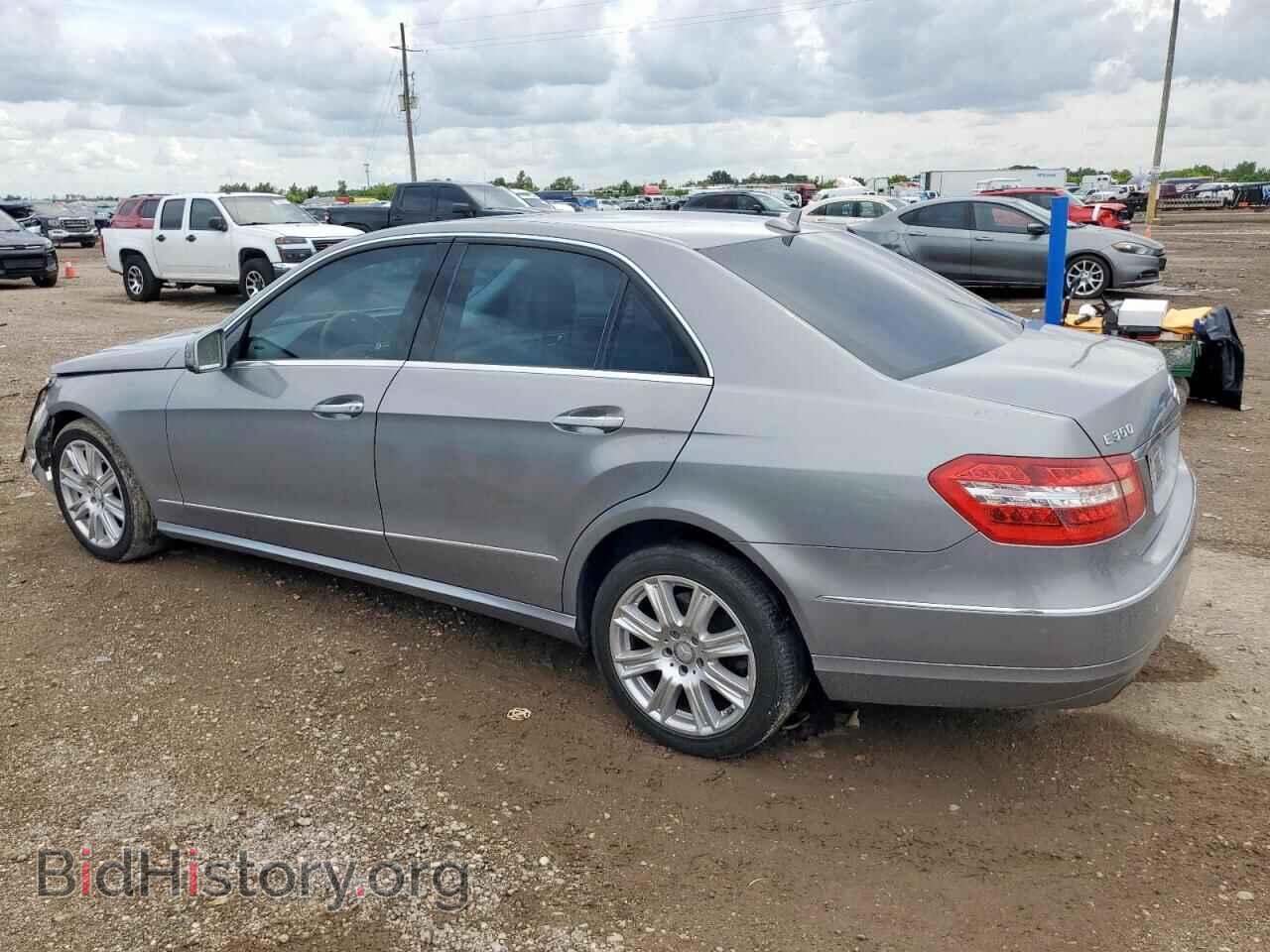2013 MERCEDES-BENZ E-CLASS - VIN: WDDHF5KB5DA761447 - Фото 2