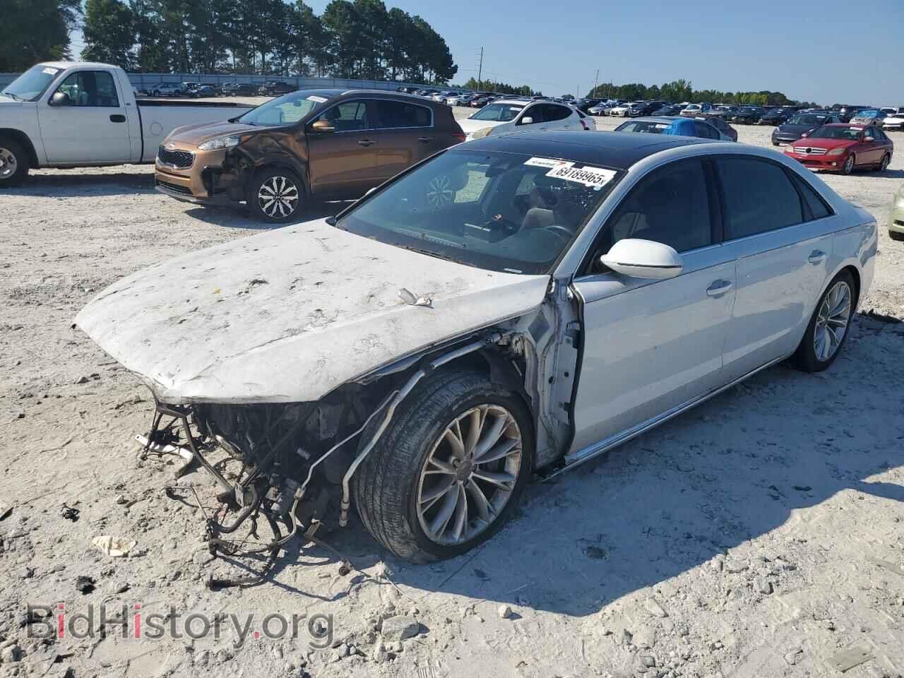 Photo WAURVAFD8CN018274 - AUDI A8 2012