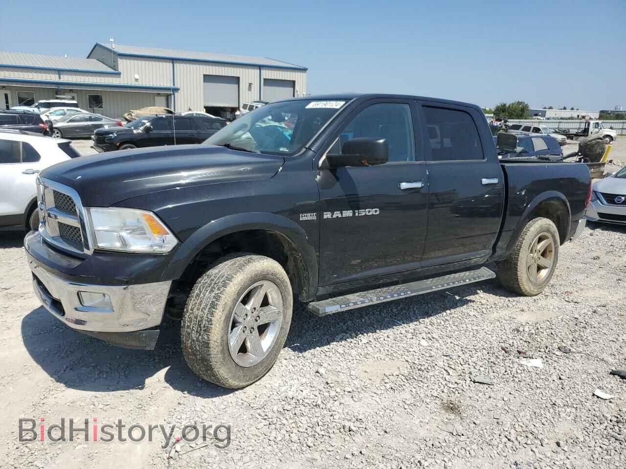 Photo 1D7RV1CT7BS616439 - DODGE All Models 2011