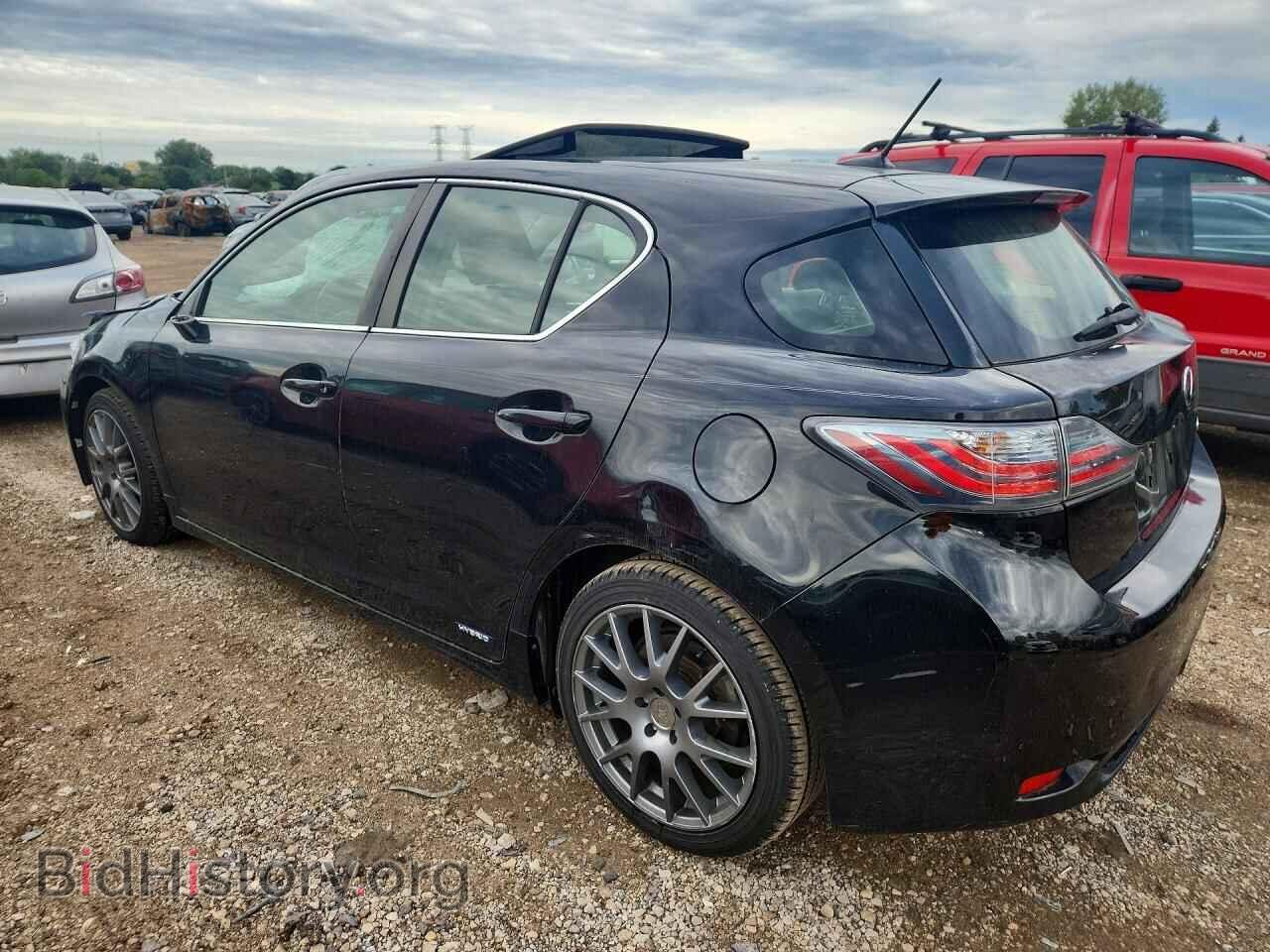 2012 LEXUS CT 200 - VIN: JTHKD5BH2C2116837 - Photo 2